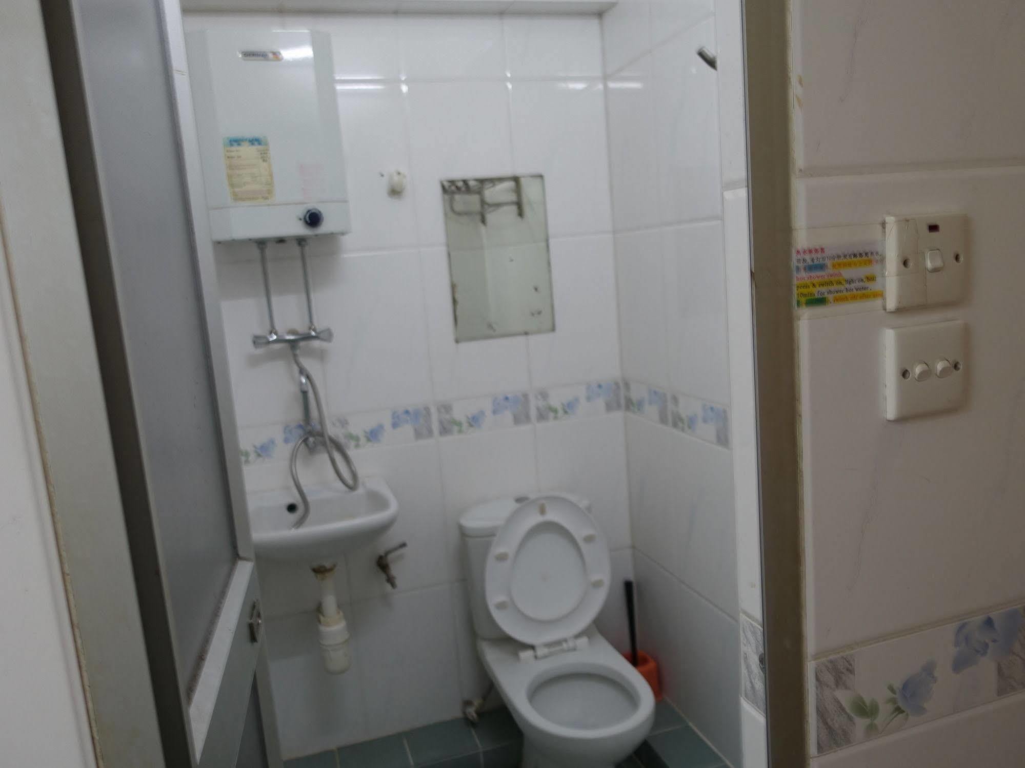 New China Guesthouse Hong Kong Exterior photo
